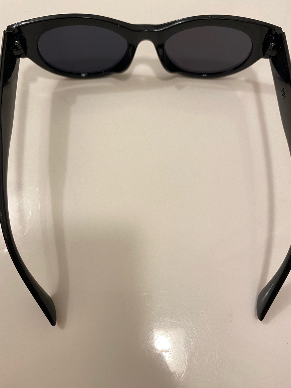 black cat eye sunglasses - Picture 3 of 3
